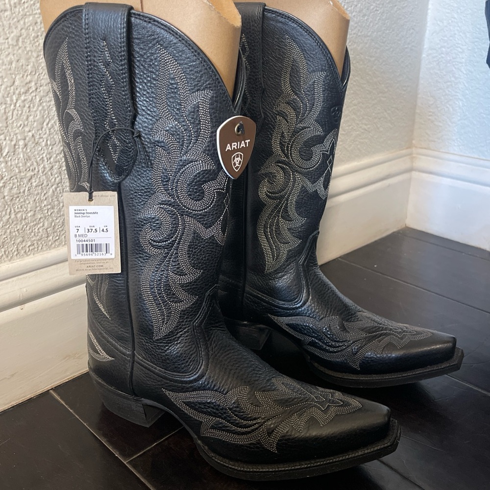 Ariat Black and Gray Embroidered Cowboy Boots